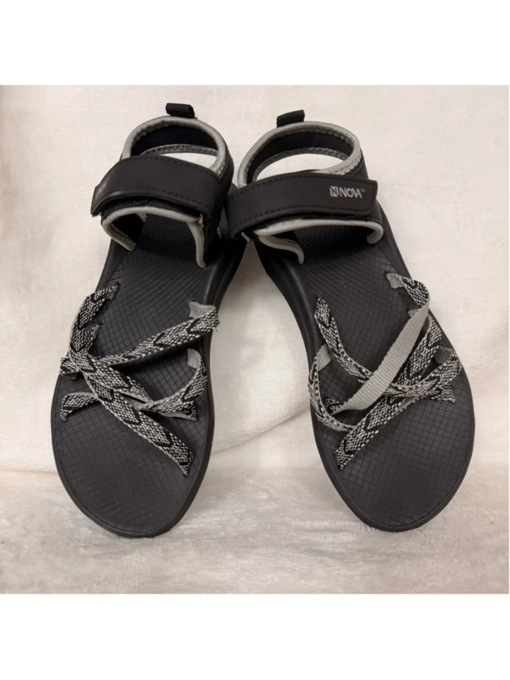 Women's Nova Black & Gray Sport Sandals Lace Size 5.5